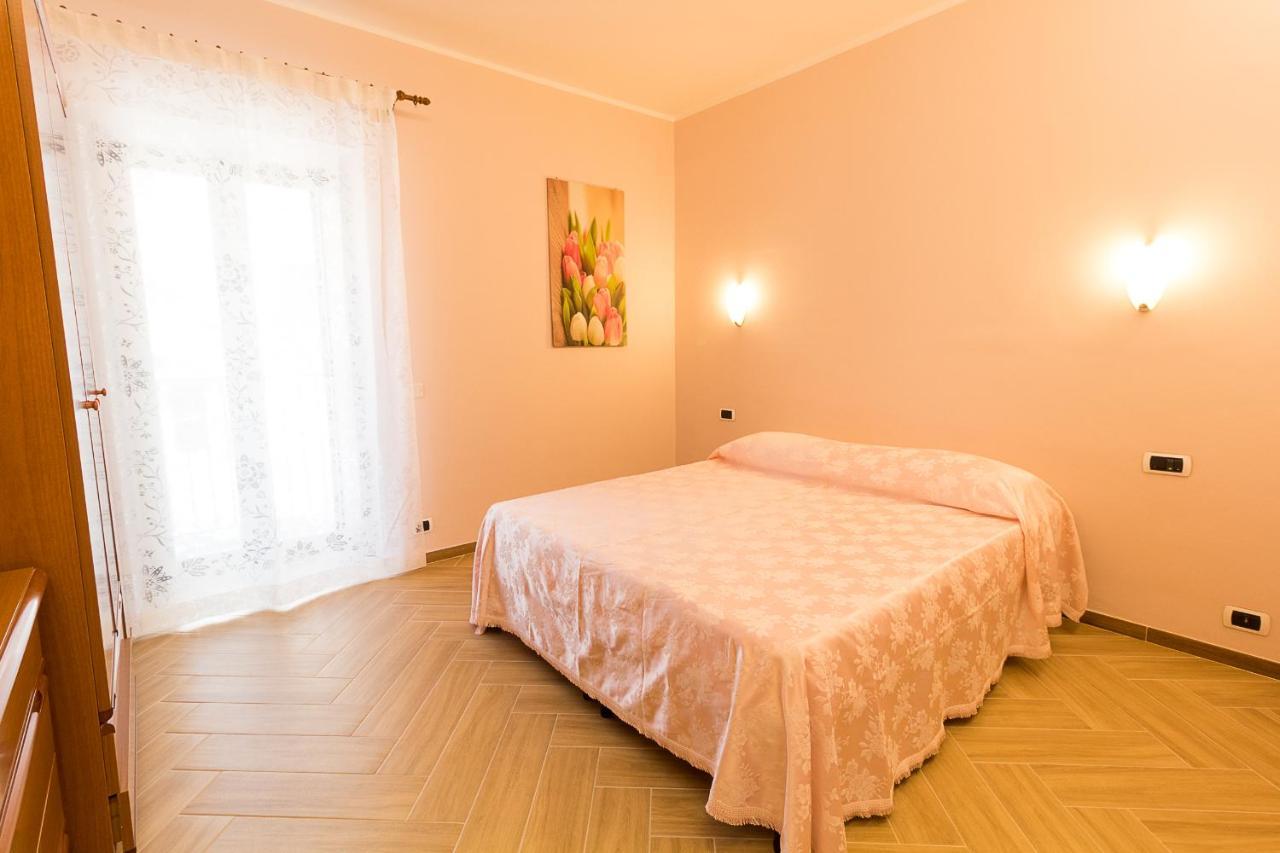 Casa Nel Cortile Apartment Чефалу Екстериор снимка